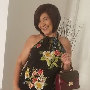 Meet your Posher, Odalys